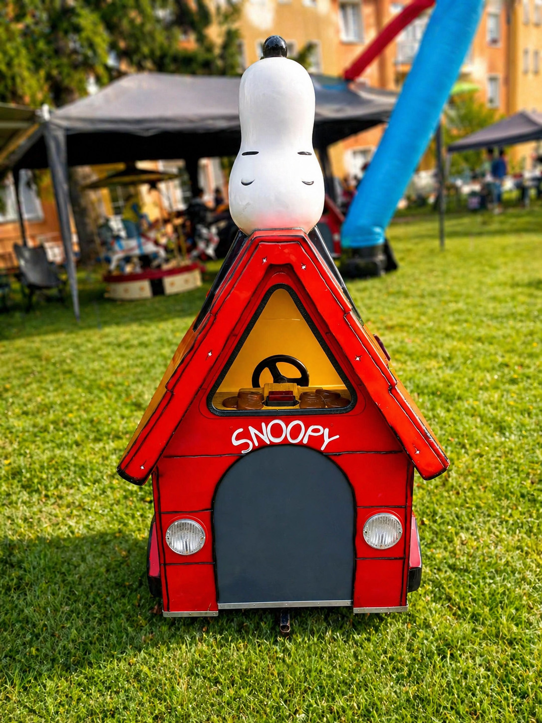 Snoopy Kinderfahrgeschäft von Feiertruck.de
